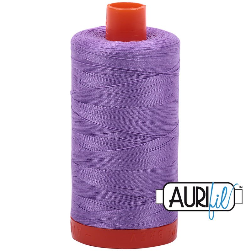 Fil à courtepointe Aurifil Coton 50wt - View 110