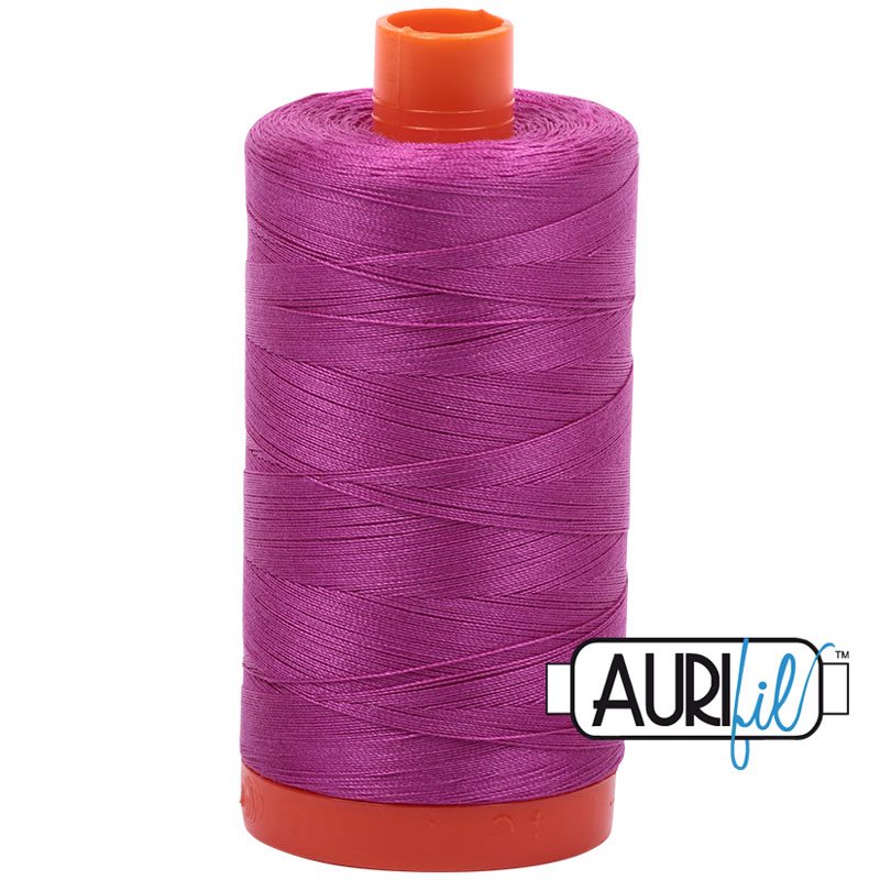 Fil à courtepointe Aurifil Coton 50wt - View 114