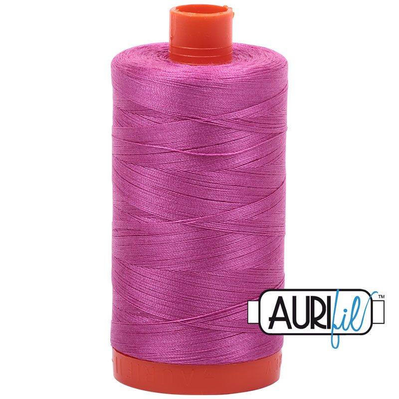 Fil à courtepointe Aurifil Coton 50wt - View 125
