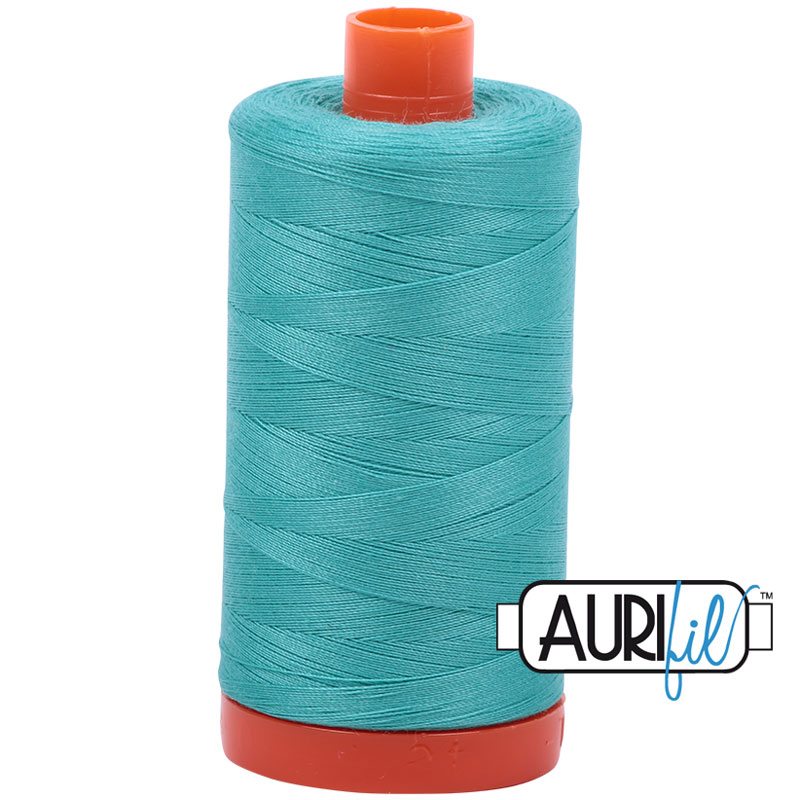 Fil à courtepointe Aurifil Coton 50wt - View 19