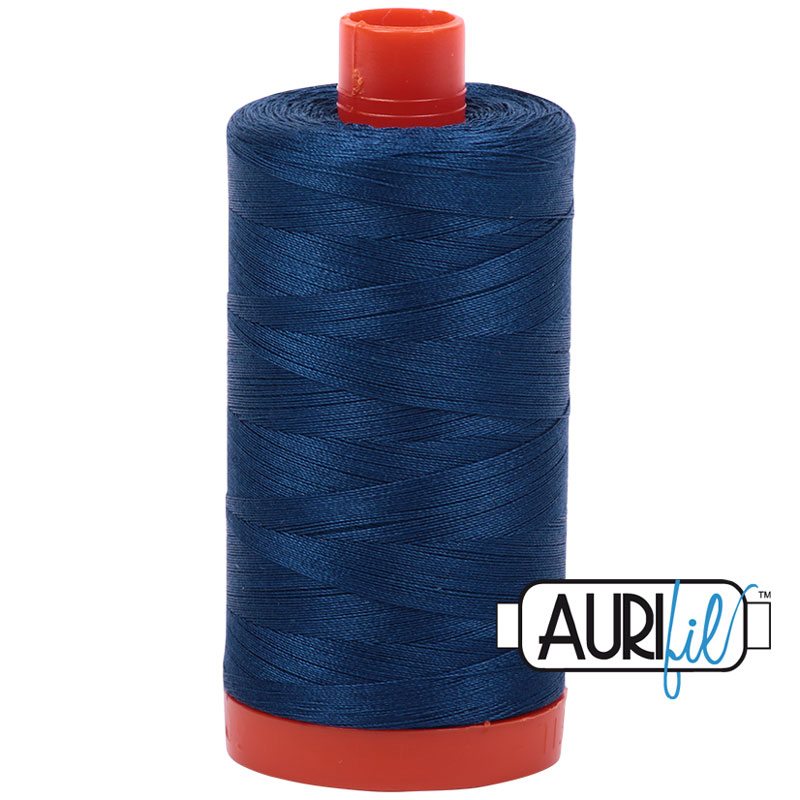 Fil à courtepointe Aurifil Coton 50wt - View 147