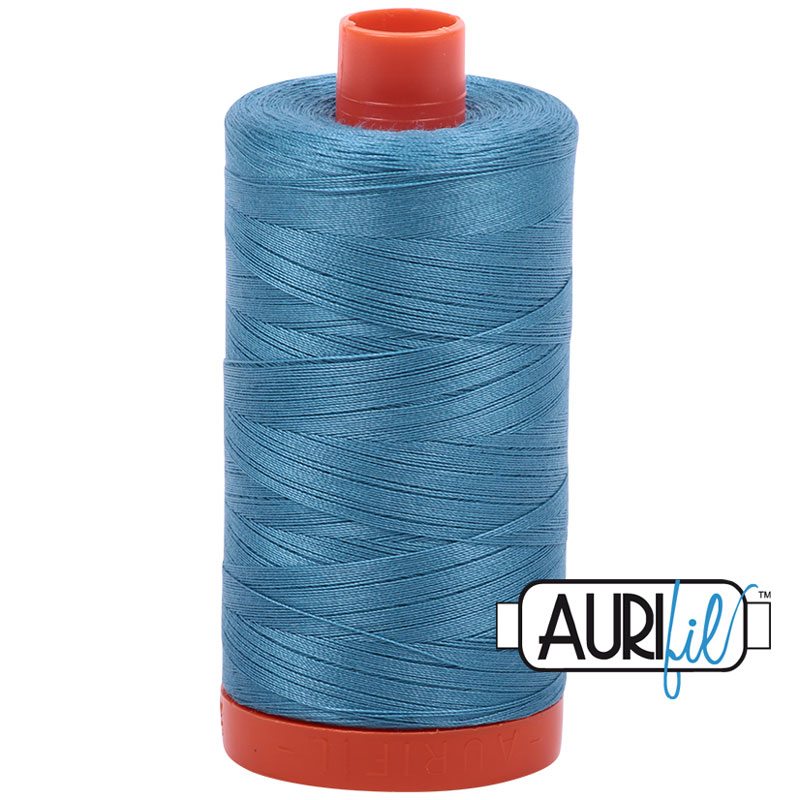 Fil à courtepointe Aurifil Coton 50wt - View 153