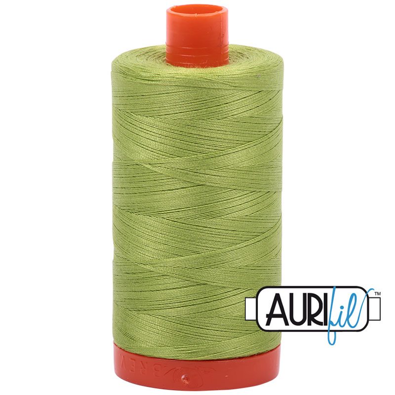 Fil à courtepointe Aurifil Coton 50wt - View 23