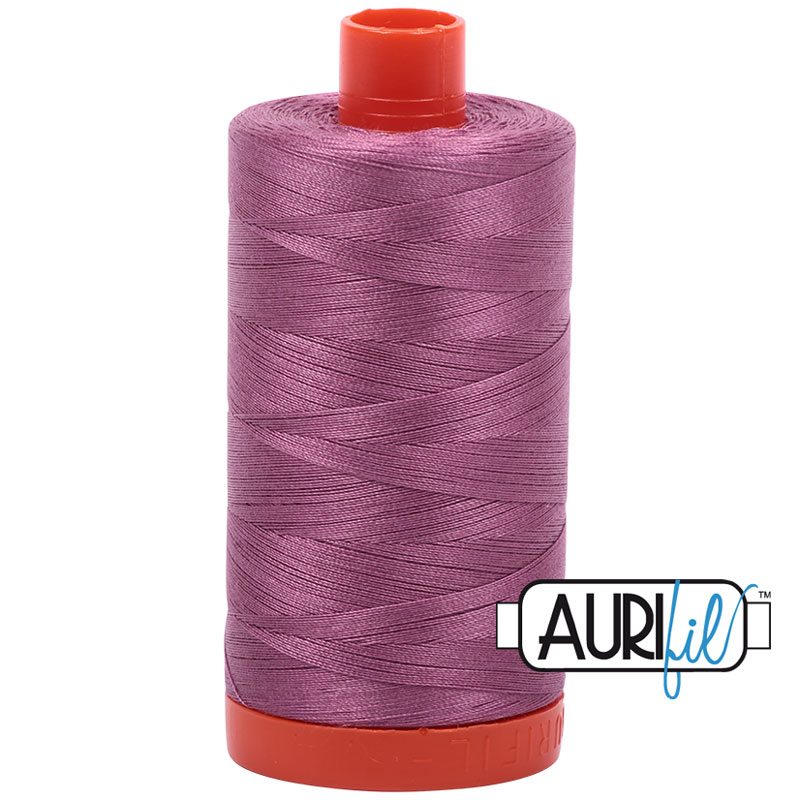 Fil à courtepointe Aurifil Coton 50wt - View 234