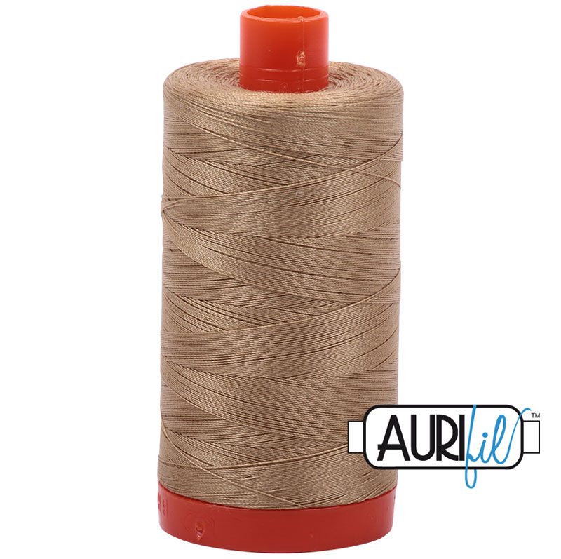 Fil à courtepointe Aurifil Coton 50wt - View 241