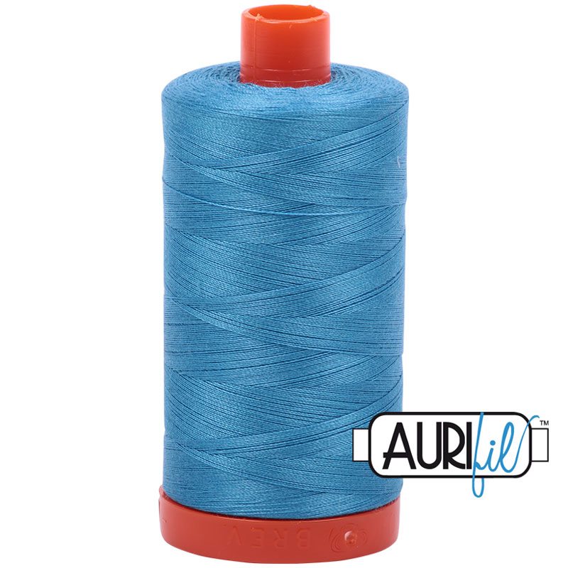 Fil à courtepointe Aurifil Coton 50wt - View 31
