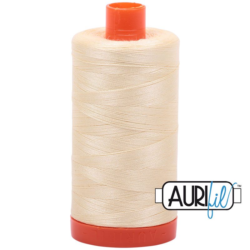 Fil à courtepointe Aurifil Coton 50wt - View 37