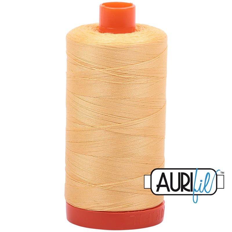 Fil à courtepointe Aurifil Coton 50wt - View 42