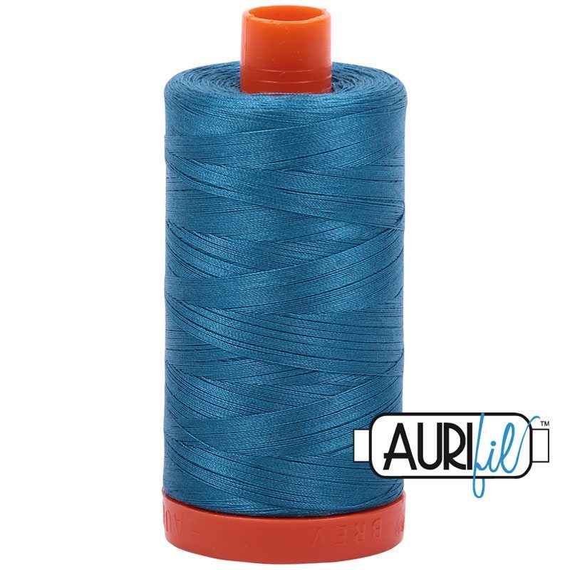 Fil à courtepointe Aurifil Coton 50wt - View 11
