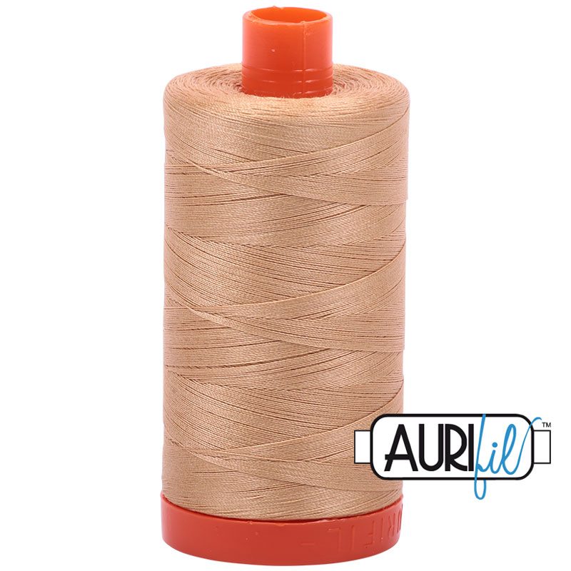 Fil à courtepointe Aurifil Coton 50wt - View 72