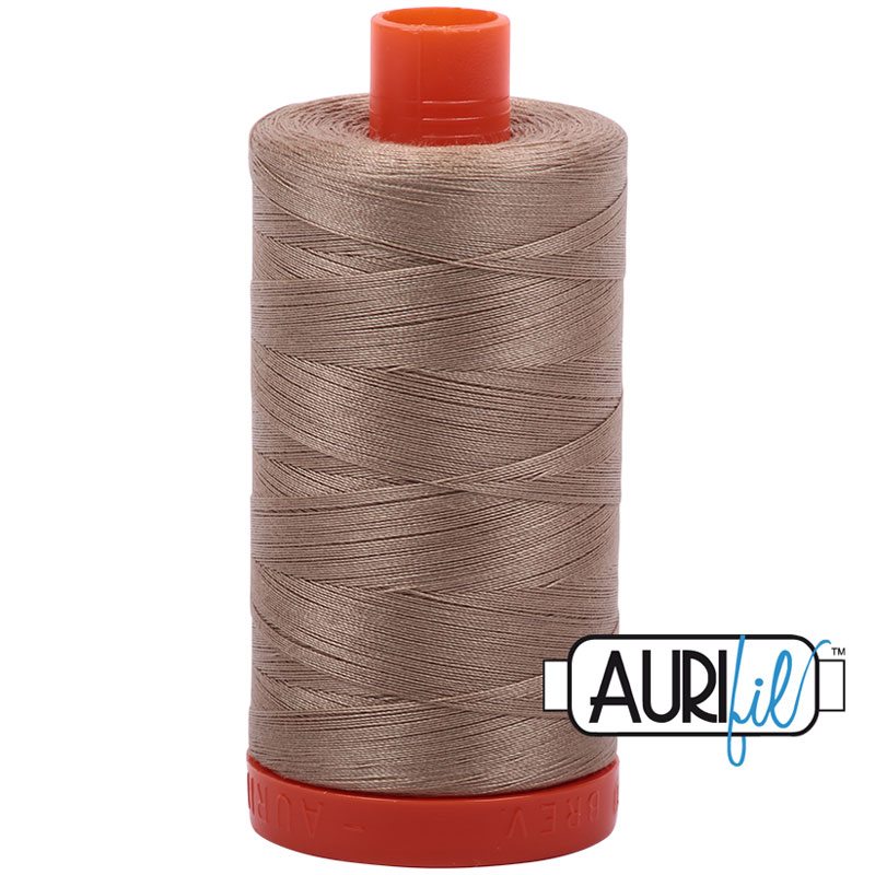 Fil à courtepointe Aurifil Coton 50wt - View 75