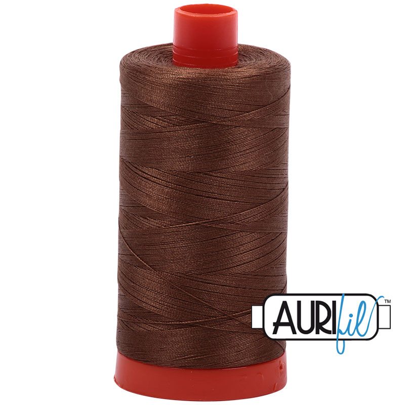 Fil à courtepointe Aurifil Coton 50wt - View 85