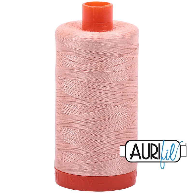 Fil à courtepointe Aurifil Coton 50wt - View 93