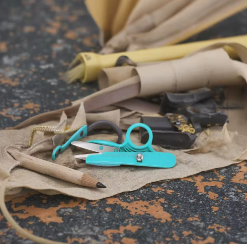 Ciseaux coupe-fil pour laine et broderie en acier inoxydable – Outil de couture et de point de croix pour quilting et travaux d’aiguille - View 3